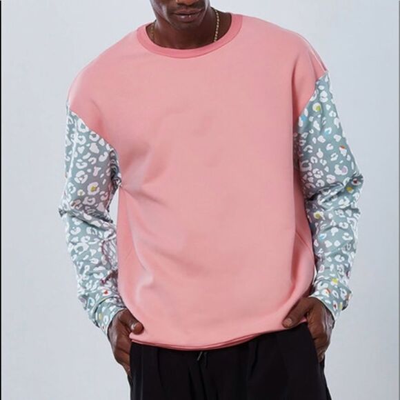 Dear Deer cheetah sleeve pink sweatshirt. New - Picture 1 of 10